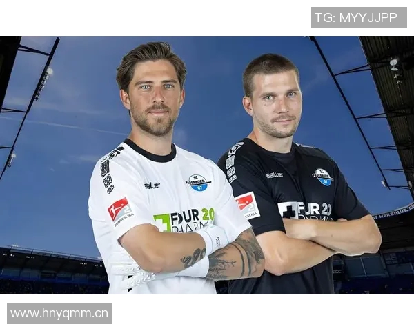 莱比锡红牛轻松横扫帕德博恩，展现强大实力！