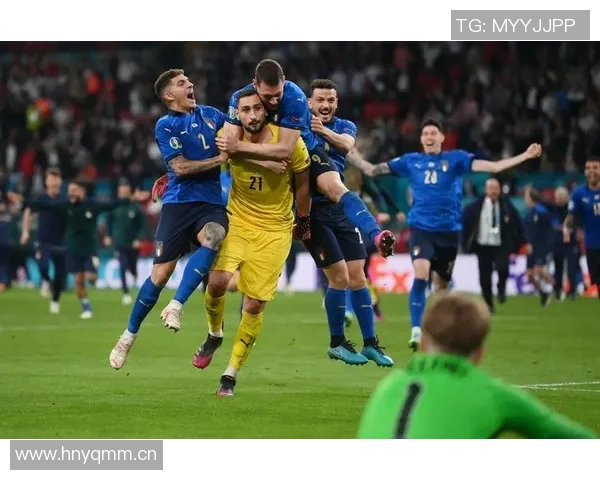 欧洲杯：英格兰队与比利时队角逐冠军，谁将问鼎？