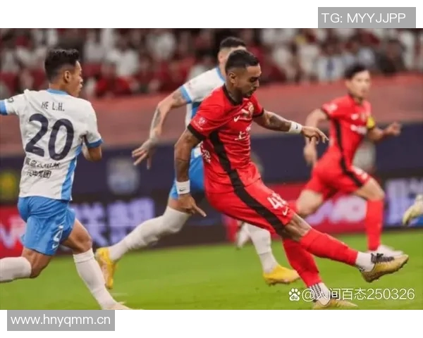 申花战平国安，积分榜上稳居第四位，斩获保险席位等待冲击三强