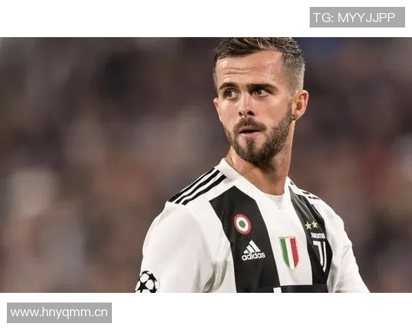 皮亚尼奇在欧冠决赛中展现出色发挥,协助球队夺冠 皮亚尼奇在欧冠决赛中展现出色发挥,协助球队夺冠